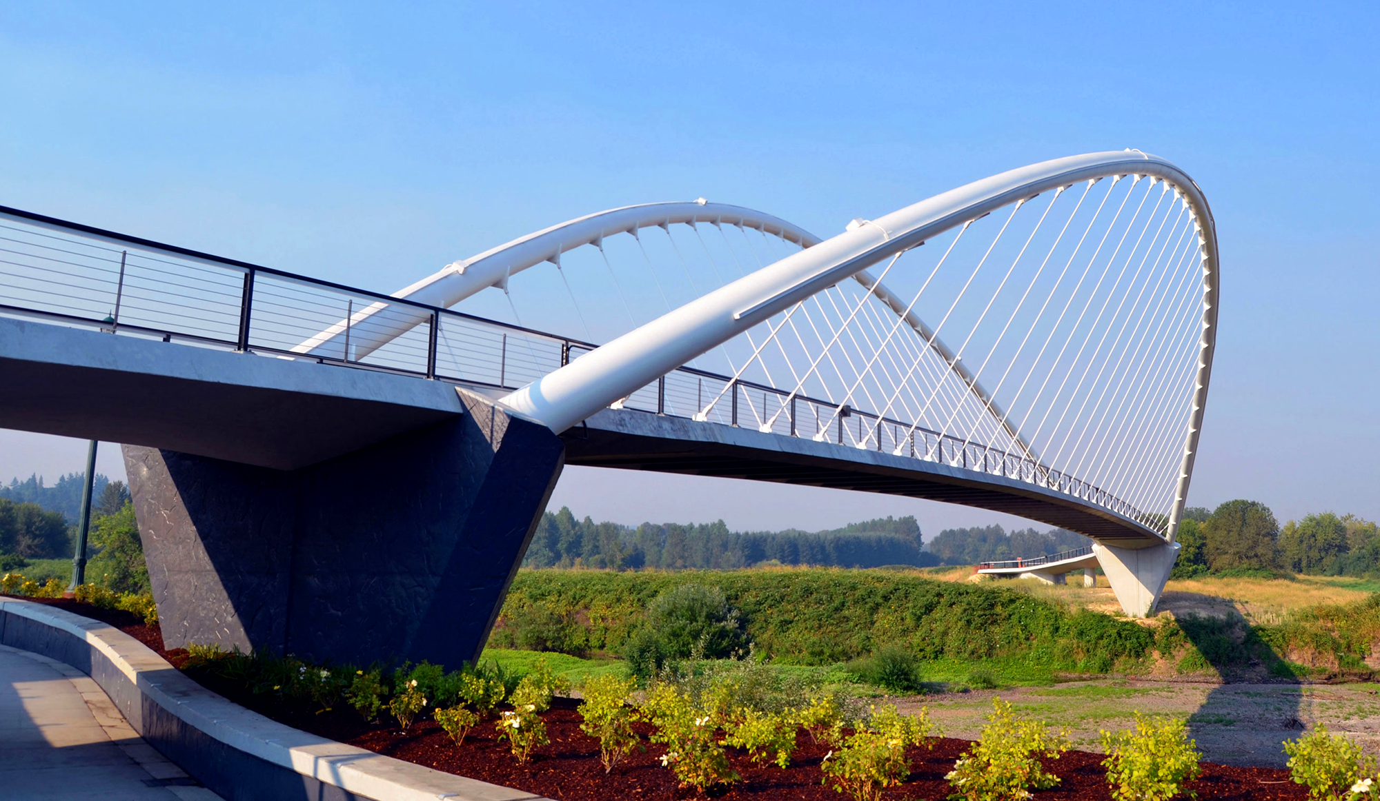 Длина пешеходного моста. Мост Минчжоу. Мост пешеходный большепролетный проект. Мост Завикон Айленд. Рюген пешеходный мост.